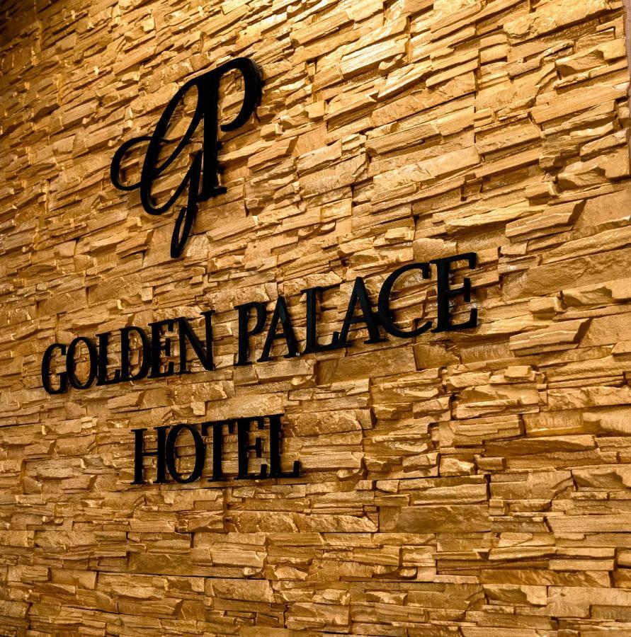 Golden Palace アクタウ エクステリア 写真